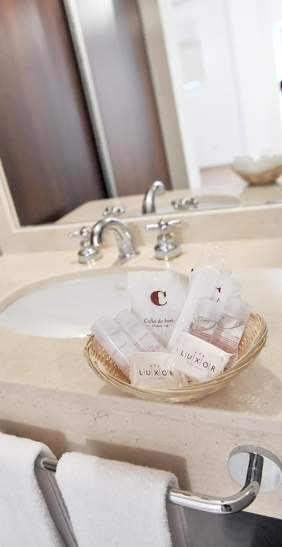 Luxor Hotel & Spa サルタ エクステリア 写真